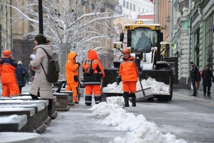 Составьте письменное заявление с указанием причин жалобы