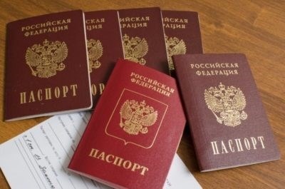 Где получить справку о количестве зарегистрированных и прописанных в квартире?